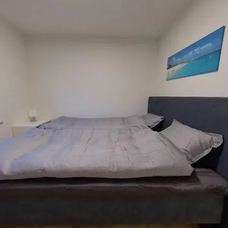 Lejlighed Cozy With Private Garden And Parking Tinglev