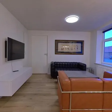 Lejlighed Cozy With Private Garden And Parking Tinglev